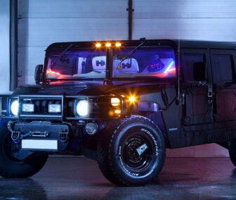 Black-hummer-inside-building-ar-1042022